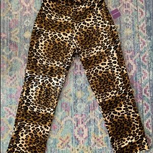 Cheetah cropped pants